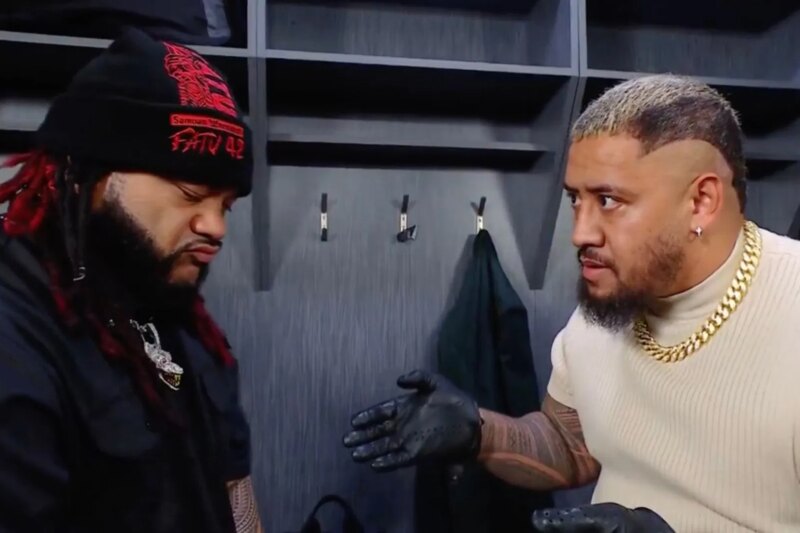 Solo Sikoa envia aviso para estrela da WWE após receber oferta de Roman Reigns