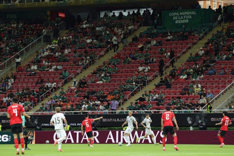 A Coreia do Sul vence a República Checa, mas porquê todos os lugares vazios no segundo jogo do Mundial?
