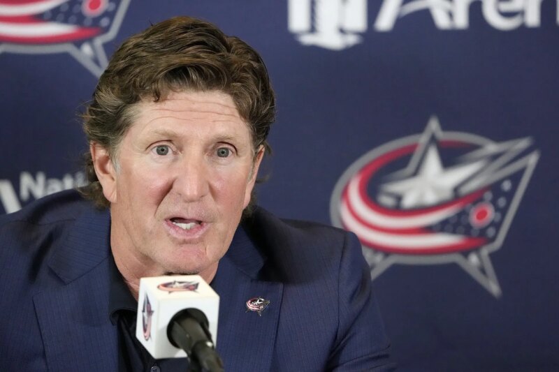 Insider da NHL fornece atualizações sobre a perseguição de Mike Babcock dos Oilers