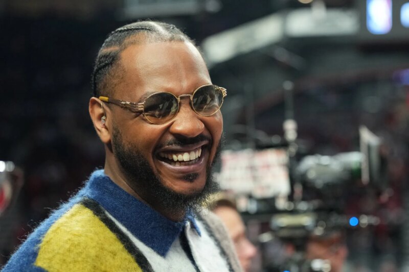 Carmelo Anthony enfrenta reação negativa após escolher Jalen Brunson em vez de OG Anunoby no debate sobre MVP das finais, traz à tona o caso de Andre Iguodala