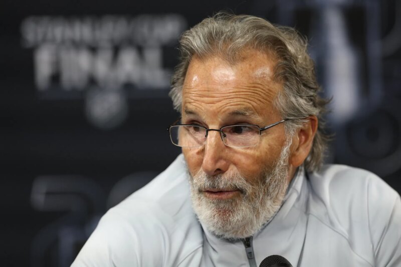 “Acabei com esse cara”: fãs surpresos com a resposta de John Tortorella ao potencialmente puxar Carter Hart para Adin Hill no 3º período