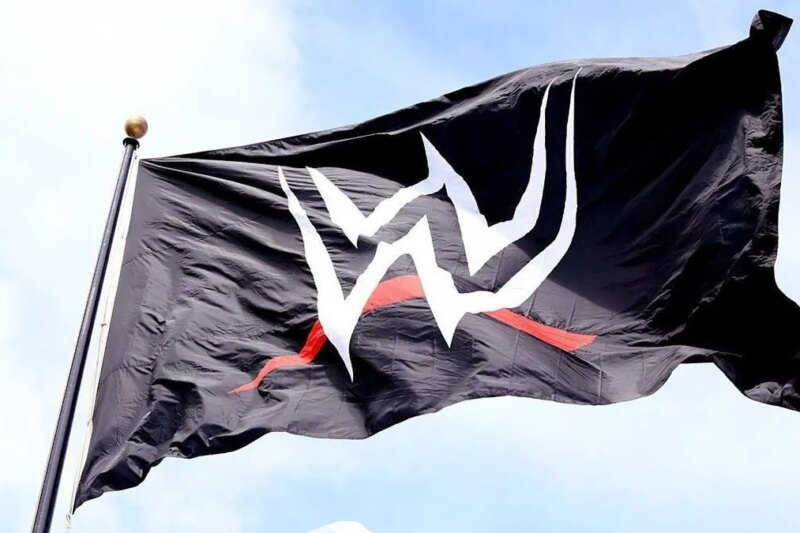 WWE retira campeão de 30 anos de um grande evento