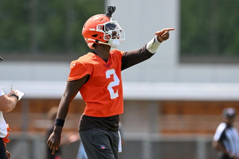 “Ele sentiu que eu estava tentando abrir uma barreira”: Tony Grossi estabelece o recorde direto sobre Shedeur Sanders se ofendendo com um insider dos Browns