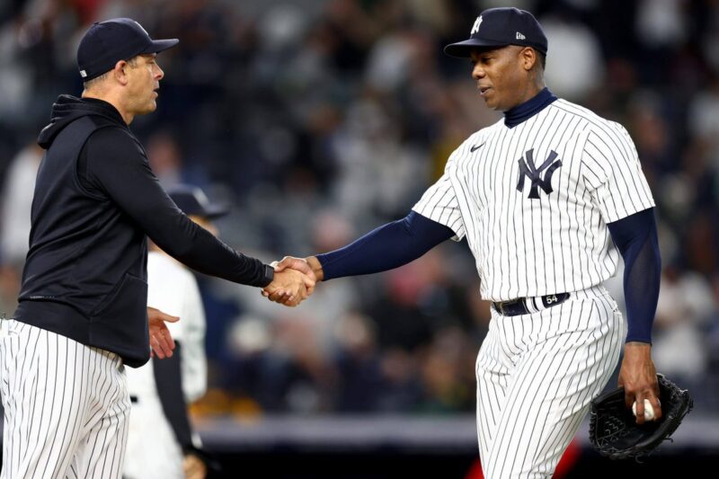 Aaron Boone diz que os Yankees não devem desculpas a Aroldis Chapman