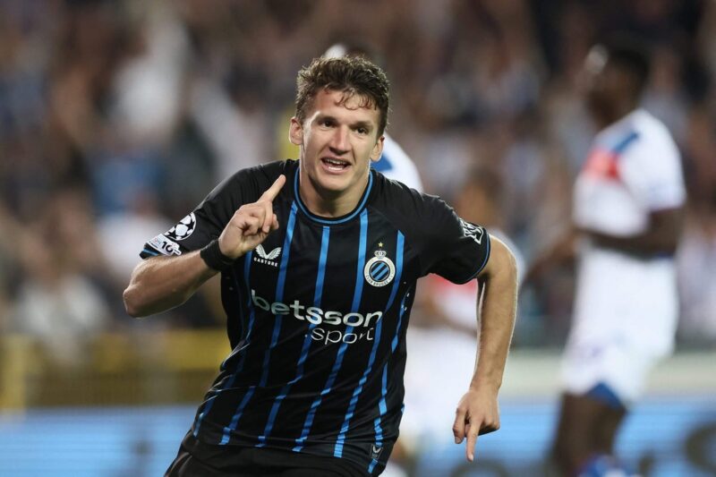 Arsenal explora acordo com o extremo do Club Brugge, Christos Tzolis