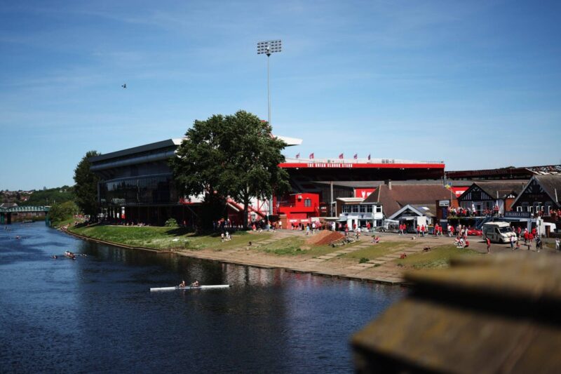 Redesenvolvimento do City Ground de Nottingham Forest: Por que o trabalho ainda não começou
