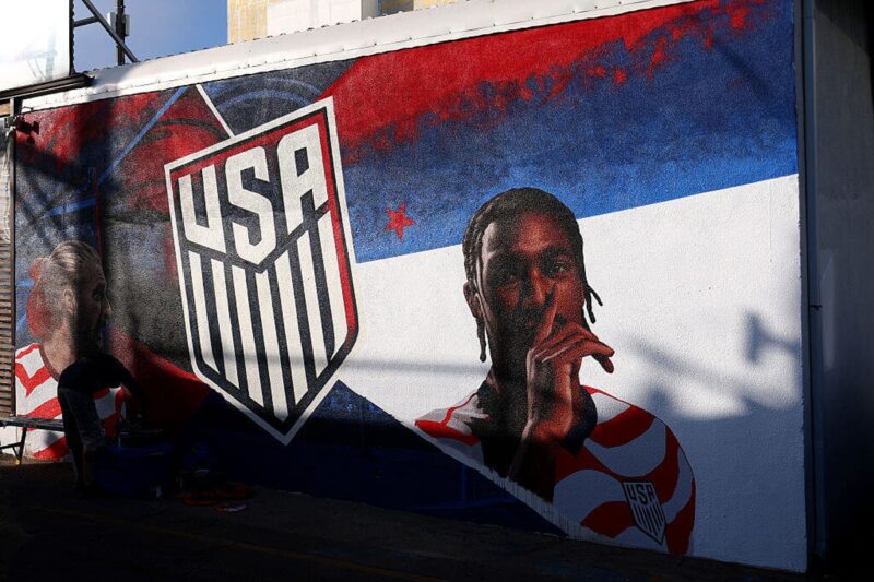 O grande dia do futebol americano. Mais: os furacões conseguirão aguentar?