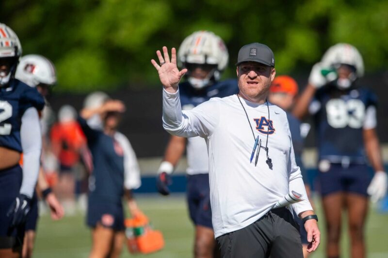 Relatório de recrutamento: uma nova surpresa do Pac-12, o surgimento de recém-chegados à SEC e a ascensão do Colorado?