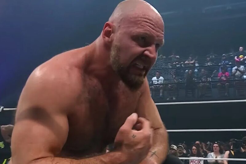 Jon Moxley deu um novo nome à estrela feminina da AEW