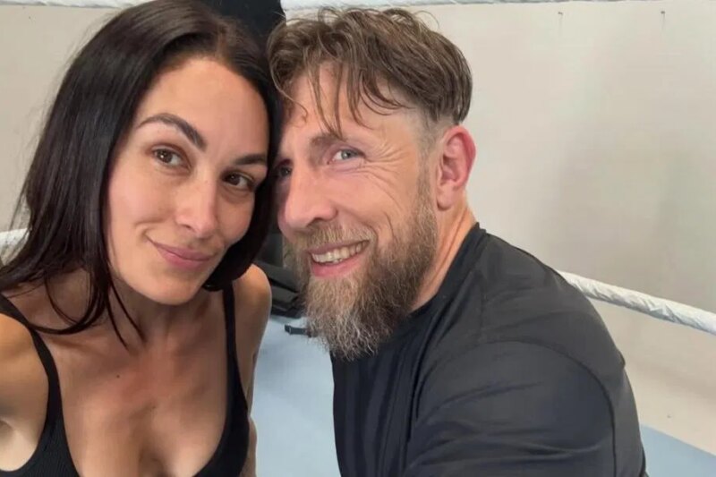 Brie Bella presta homenagem sincera ao marido Bryan Danielson no WWE SmackDown