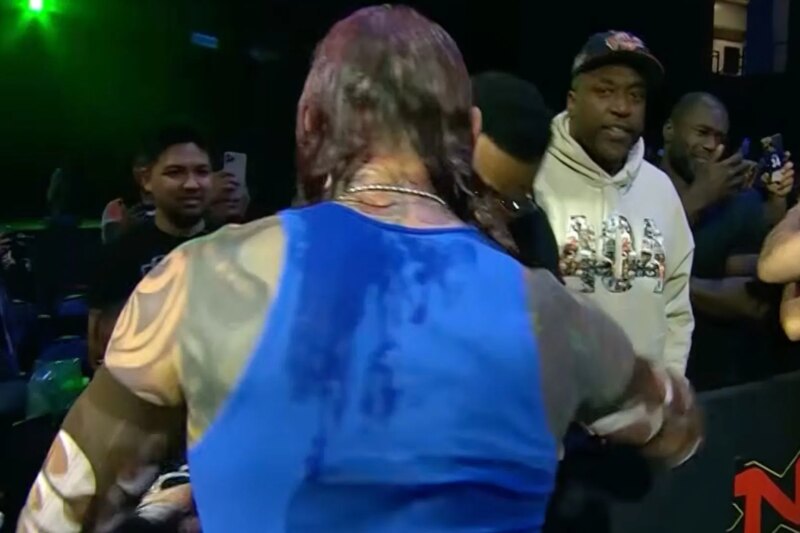 TNA Wrestling confirma oficialmente atualização sobre lesões dolorosas para ex-campeão da WWE e AEW